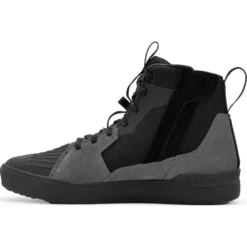 REV'IT! Arrow 2 Motor Sneakers